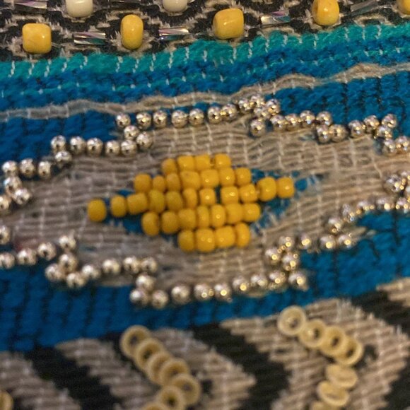 Beaded Wallet - Picture 8 of 9